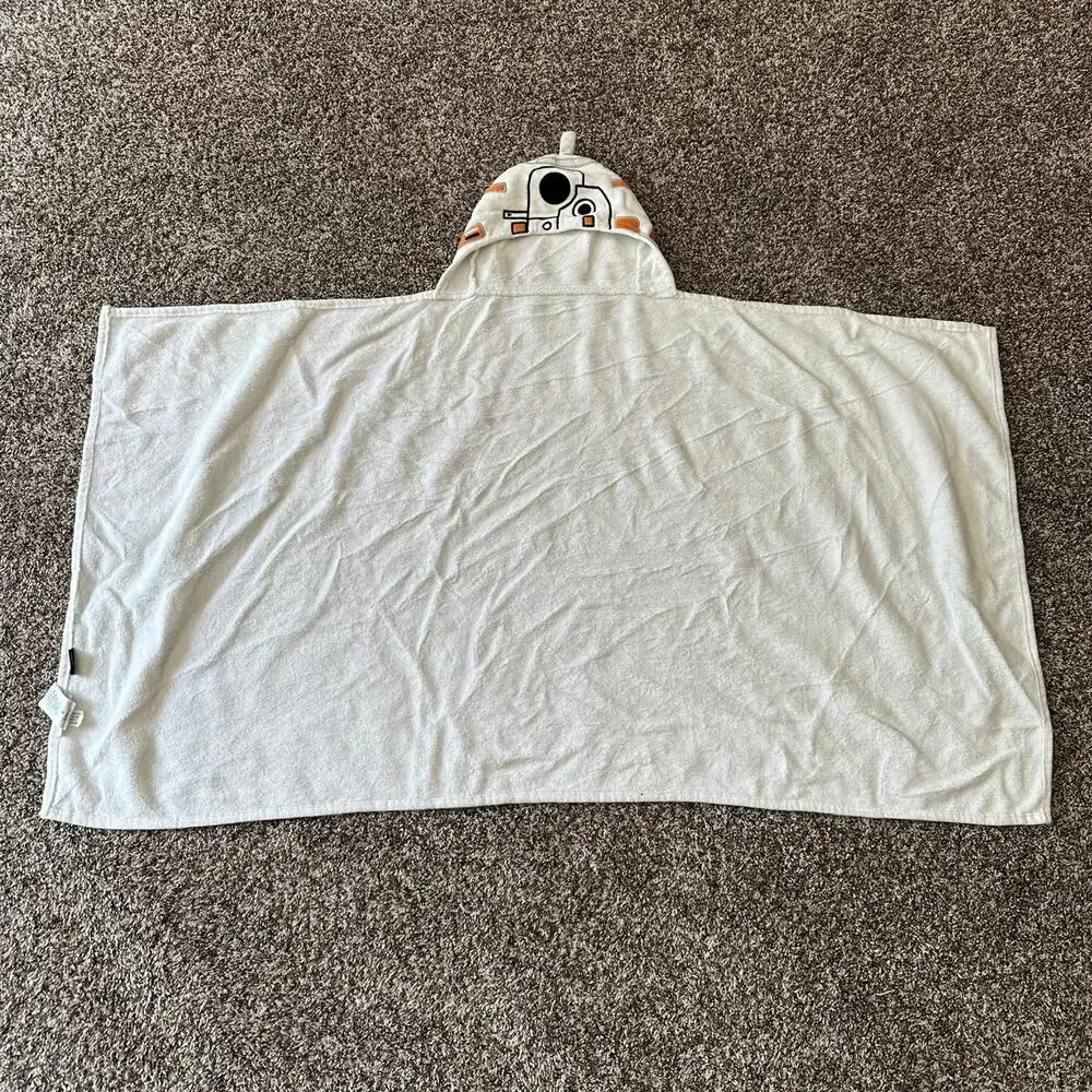 Pottery Barn Kids Star Wars hooded beach towel pool towel BB8